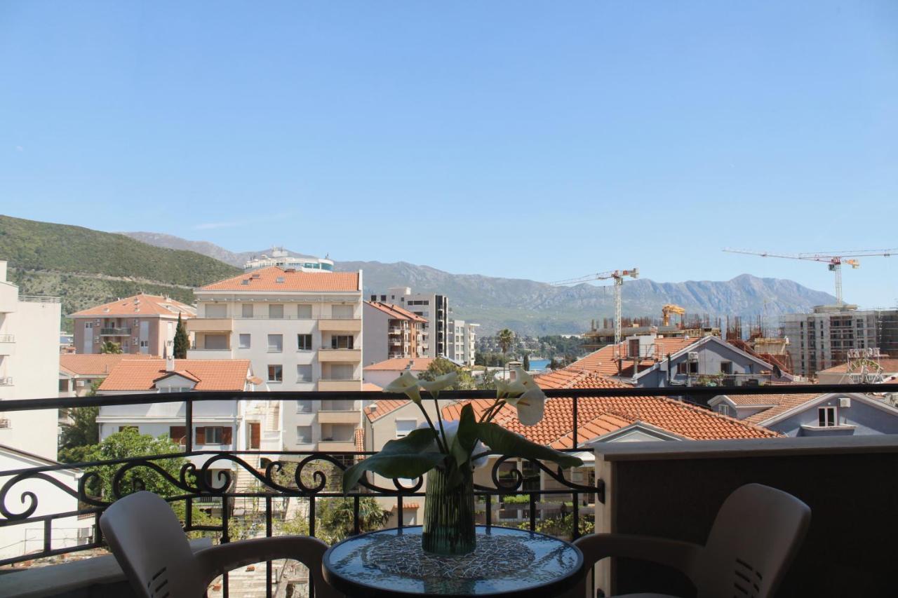 Diva Petra Apartment Budva Exteriör bild